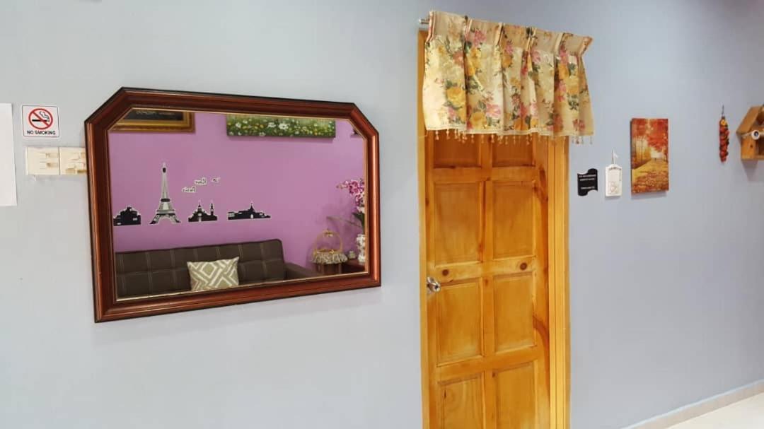 Homestay De Mitc Melaka Eksteriør billede