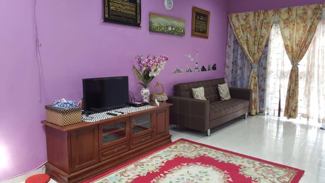 Homestay De Mitc Melaka Eksteriør billede